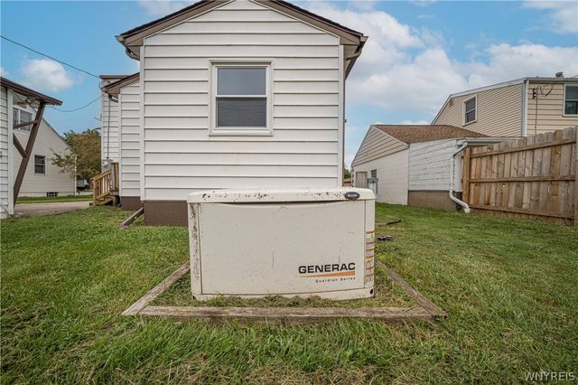 9 Petan Drive, Cheektowaga, NY 14225