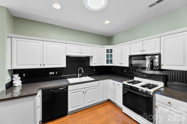 8445 Windsor Ridge Drive, Charlotte, NC 28277