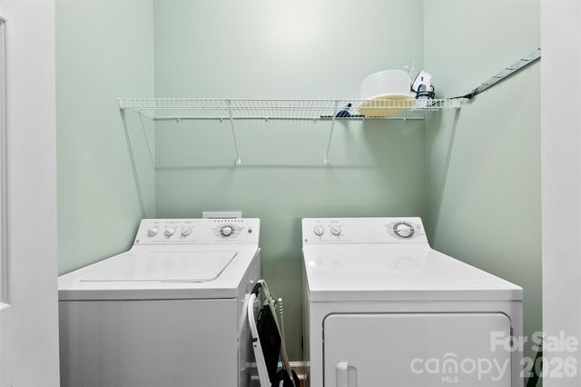 8445 Windsor Ridge Drive, Charlotte, NC 28277