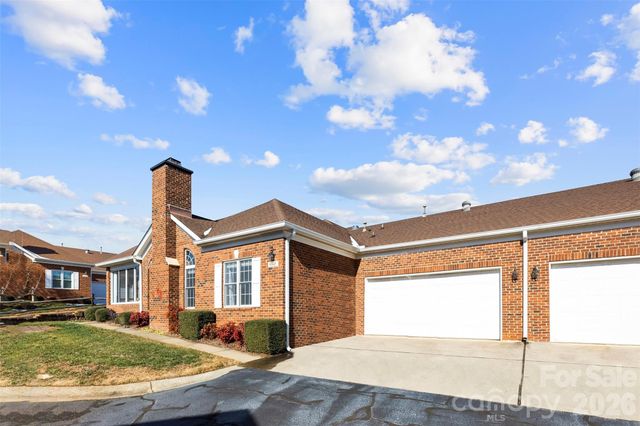 8445 Windsor Ridge Drive, Charlotte, NC 28277