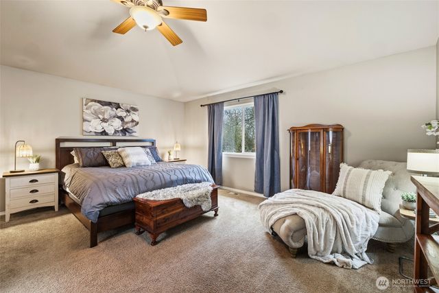 19320 74th Avenue E, Spanaway, WA 98387