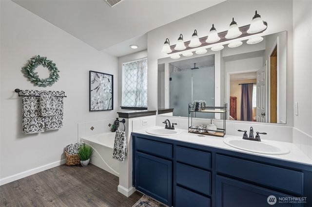 19320 74th Avenue E, Spanaway, WA 98387