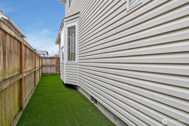 19320 74th Avenue E, Spanaway, WA 98387