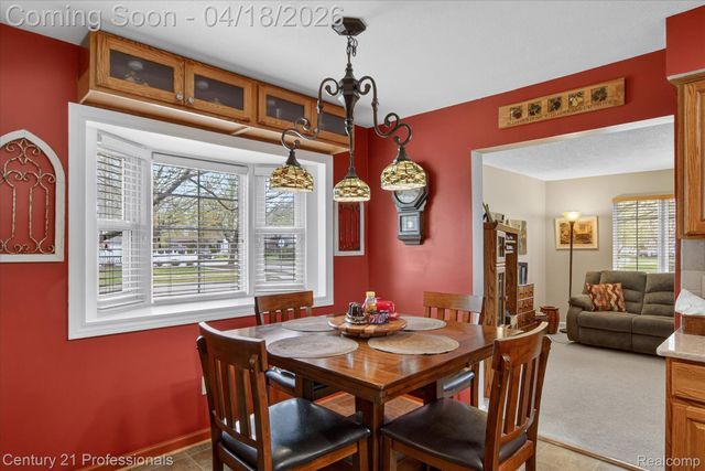 9343 Caprice Drive, Plymouth Charter Township, MI 48170