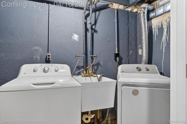 9343 Caprice Drive, Plymouth Charter Township, MI 48170