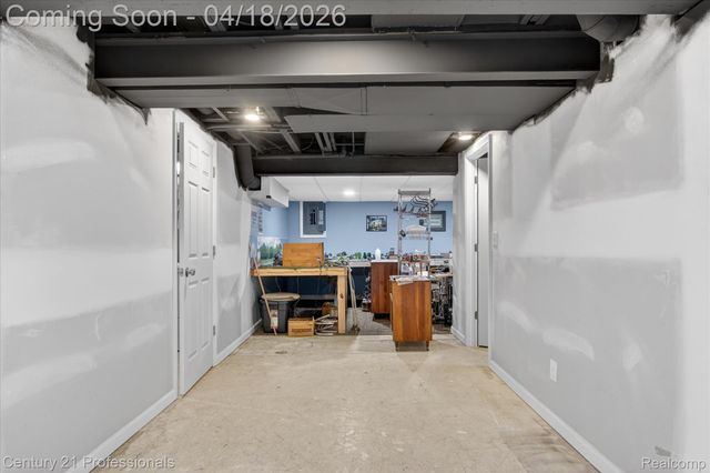 9343 Caprice Drive, Plymouth Charter Township, MI 48170