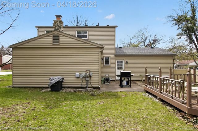 9343 Caprice Drive, Plymouth Charter Township, MI 48170