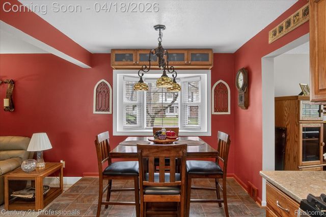 9343 Caprice Drive, Plymouth Charter Township, MI 48170