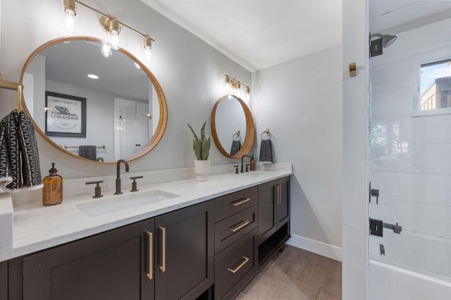 18025 Cascade Estates Drive, Bend, OR 97703