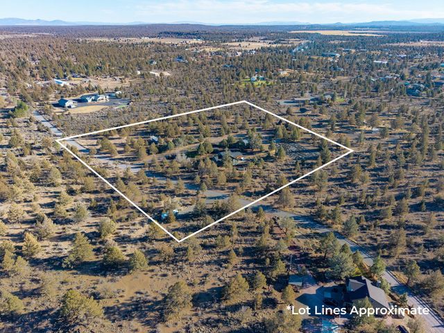 18025 Cascade Estates Drive, Bend, OR 97703