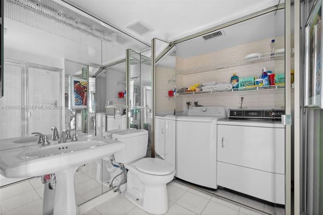 19101 NE 36th Court 807, Aventura, FL 33180