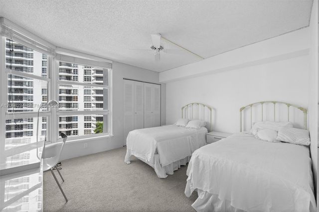 19101 NE 36th Court 807, Aventura, FL 33180