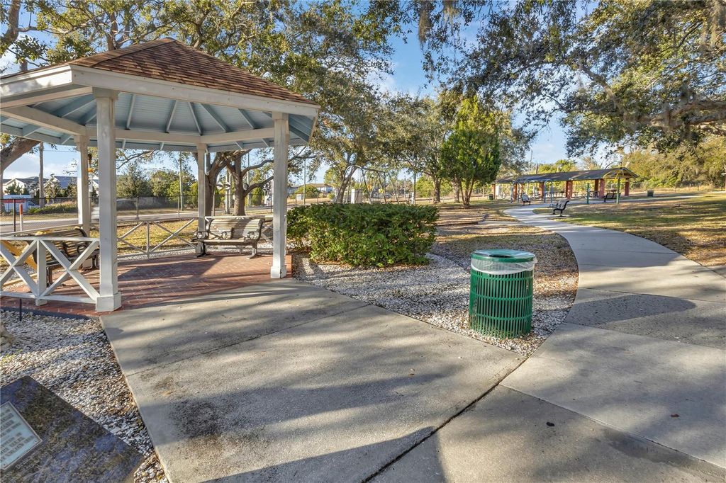 Image 33 of property listing at 7415 S OBRIEN STREET, Tampa, FL 33616