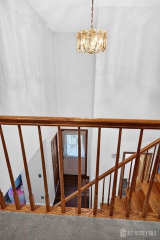 53 Hoffman Road, Monroe, NJ 08831
