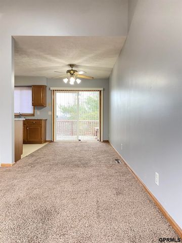 4723 N 129 Avenue, Omaha, NE 68164