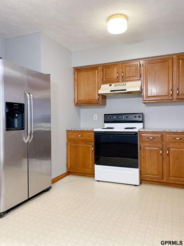 4723 N 129 Avenue, Omaha, NE 68164