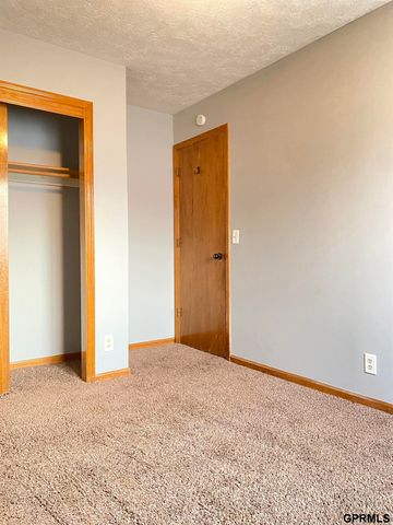 4723 N 129 Avenue, Omaha, NE 68164