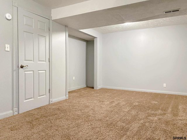 4723 N 129 Avenue, Omaha, NE 68164