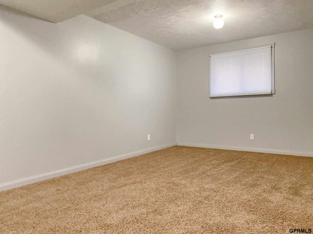 4723 N 129 Avenue, Omaha, NE 68164