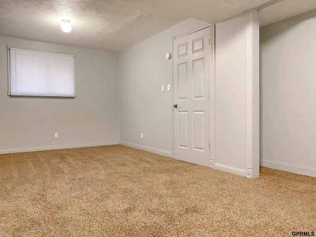 4723 N 129 Avenue, Omaha, NE 68164