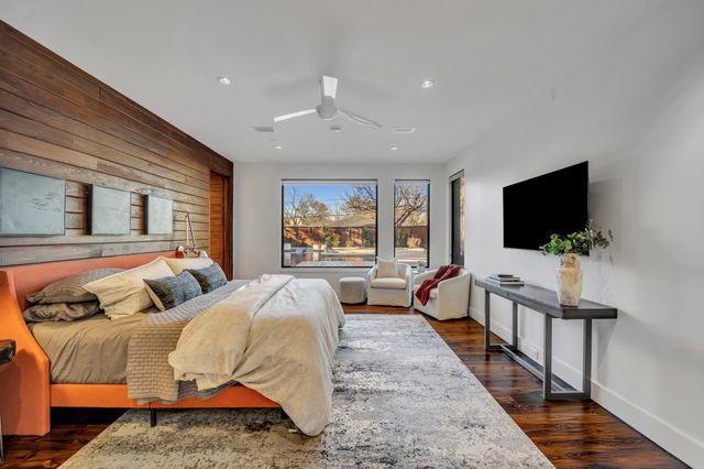 5947 Meadowcrest Drive, Dallas, TX 75230