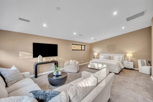 5947 Meadowcrest Drive, Dallas, TX 75230