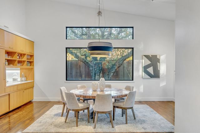 5947 Meadowcrest Drive, Dallas, TX 75230