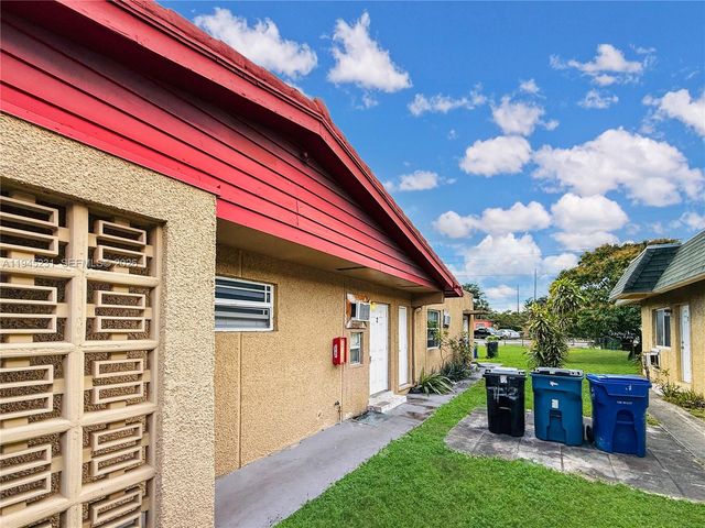 635 NW 22nd Rd, Fort Lauderdale, FL 33311