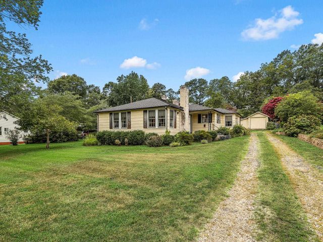 410 Allison Dr, Spartanburg, SC 29306