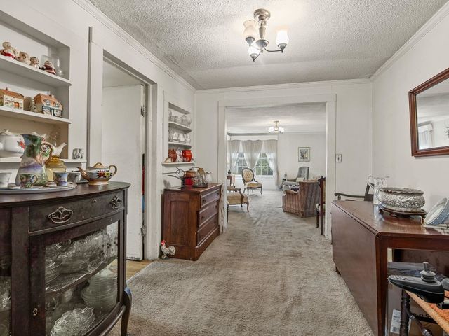 410 Allison Dr, Spartanburg, SC 29306