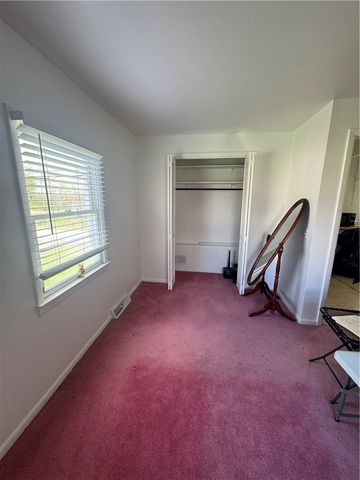 121 Oak Rd, West Deer, PA 15044