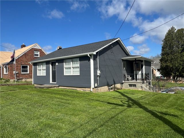 121 Oak Rd, West Deer, PA 15044