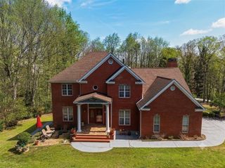 915 Chipley Court, Marietta, GA 30062