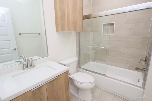 2612 E Israel Avenue A, Alton, TX 78573