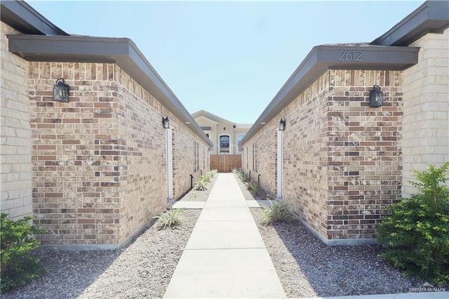 2612 E Israel Avenue A, Alton, TX 78573