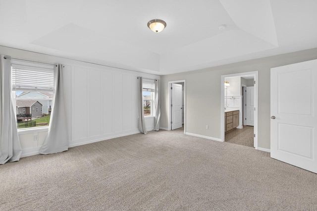 976 Griffin Way, Deforest, WI 53532