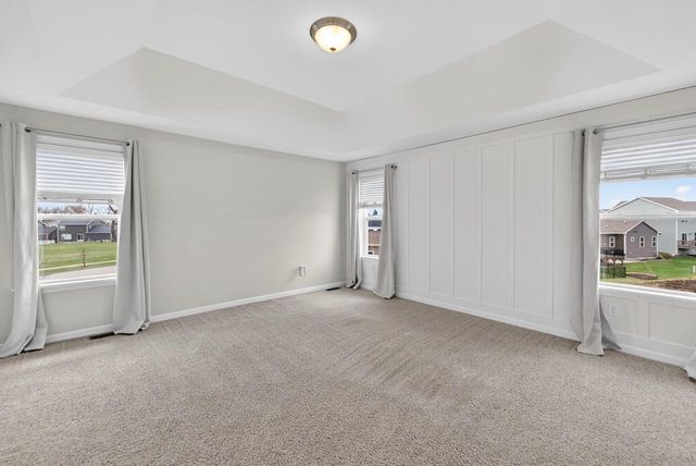 976 Griffin Way, Deforest, WI 53532