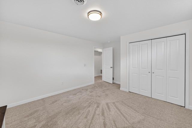 976 Griffin Way, Deforest, WI 53532