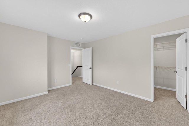 976 Griffin Way, Deforest, WI 53532