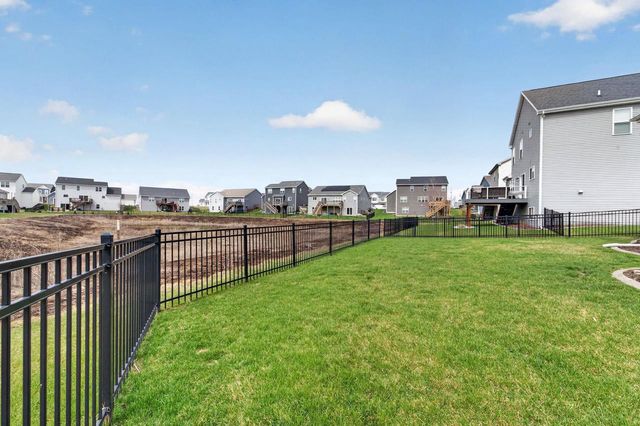 976 Griffin Way, Deforest, WI 53532