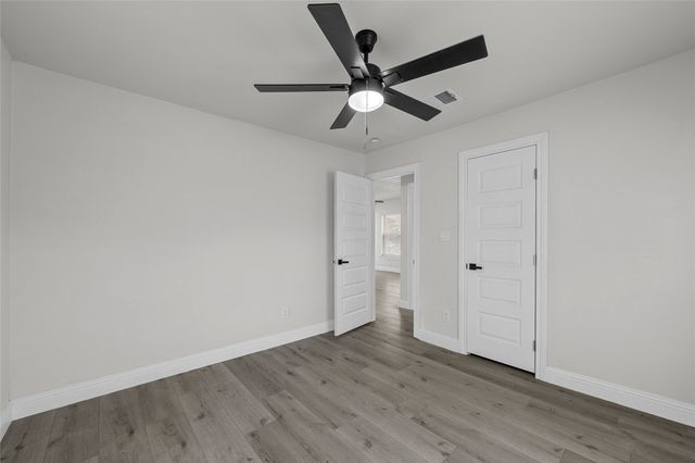 3530 Bluebird Street, Bellmead, TX 76705