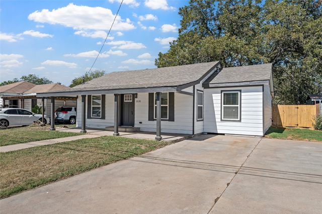 3530 Bluebird Street, Bellmead, TX 76705