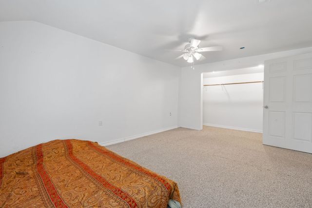 501 S Austin Street, De Leon, TX 76444