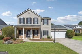 2311 Fall Creek Landing, Loganville, GA 30052