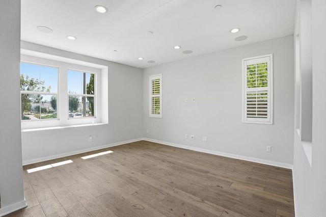 951 Camino Aldea, Chula Vista, CA 91913