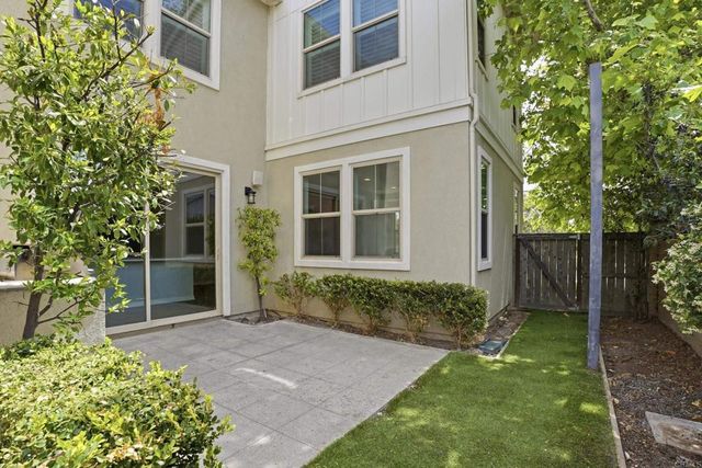951 Camino Aldea, Chula Vista, CA 91913
