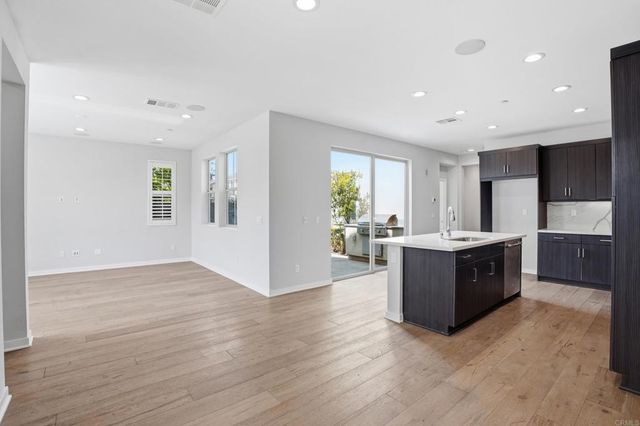951 Camino Aldea, Chula Vista, CA 91913