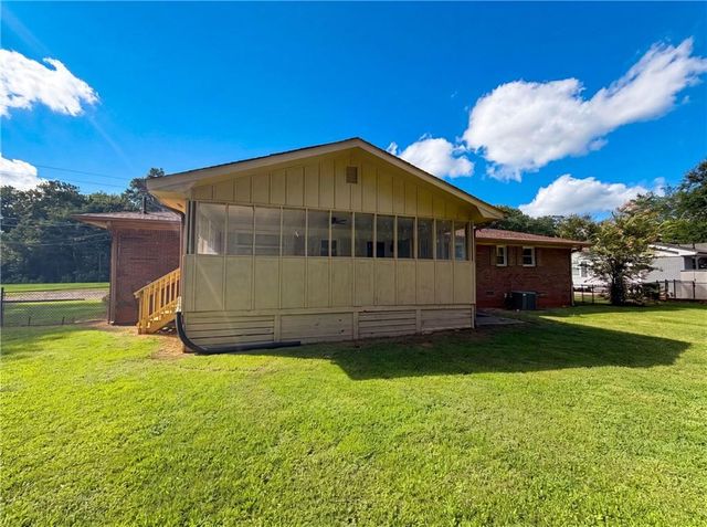 5795 Stewart Mill Road, Douglasville, GA 30135