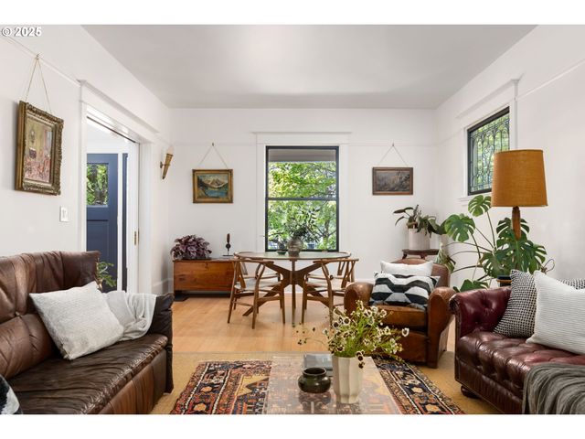 536 Se 17TH Ave, Portland, OR 97214