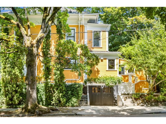 536 Se 17TH Ave, Portland, OR 97214